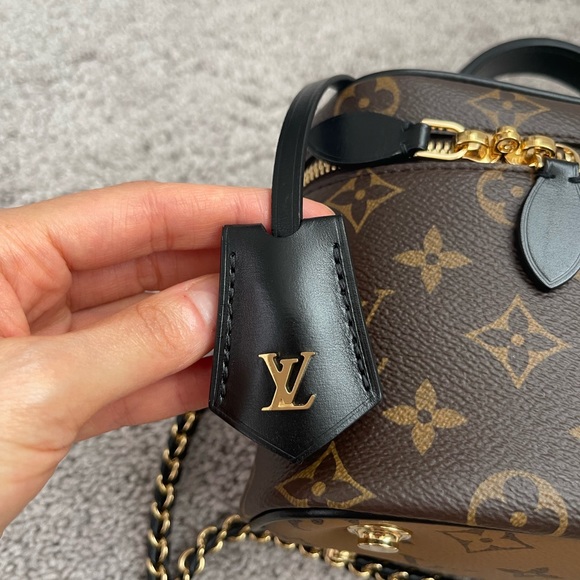 Louis Vuitton Vanity Pm - Picture 7 of 10
